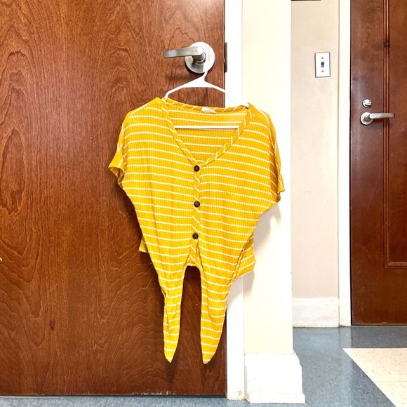 Pinc Yellow & White Striped Front Tie Top - Picture 3 of 7